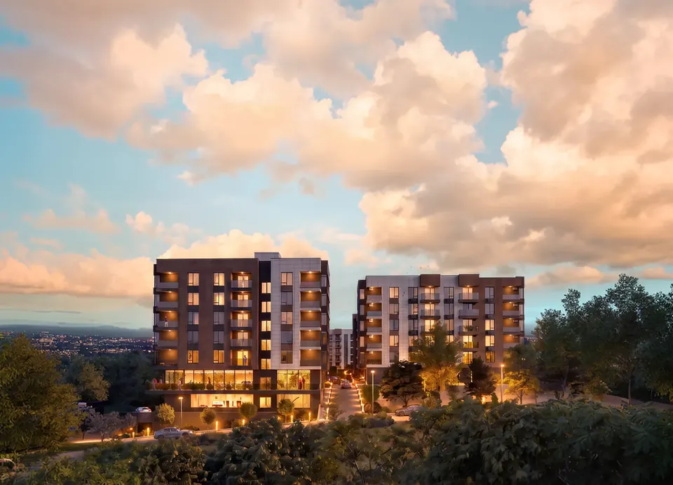 HORA Residence — Комплекс на закате в окружении зелени